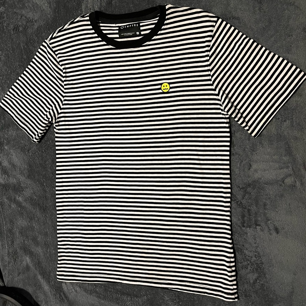 EMPYRE Brand striped shirt 🤩